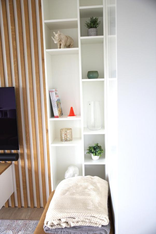 Peaceful Modern 2 Bedroom Penthouse With Nice View Hesperange 外观 照片