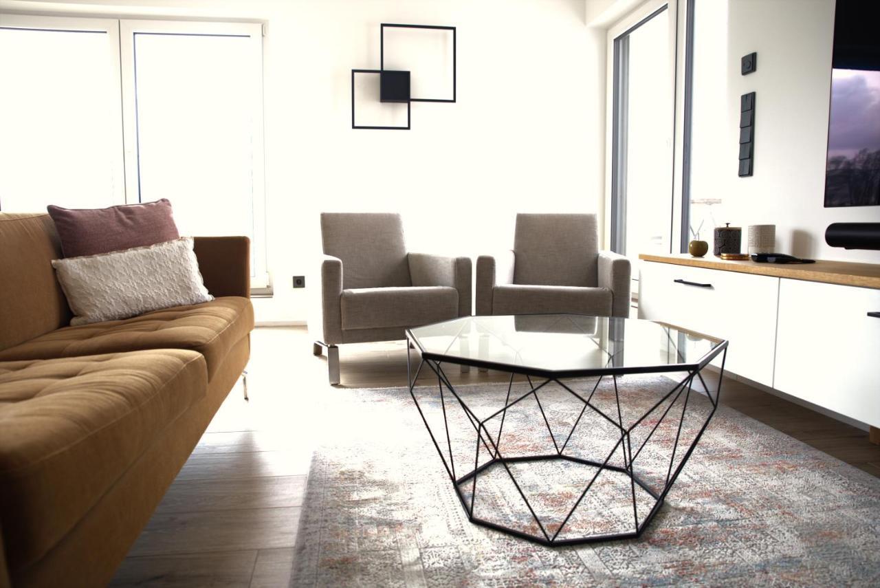 Peaceful Modern 2 Bedroom Penthouse With Nice View Hesperange 外观 照片